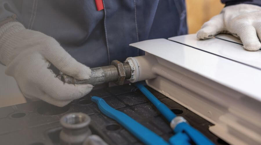 Professional water heater repair services in Regina, NM